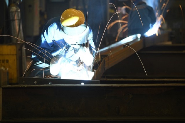 焊工：鋼結構焊接，如果不注意這2點有漏洞