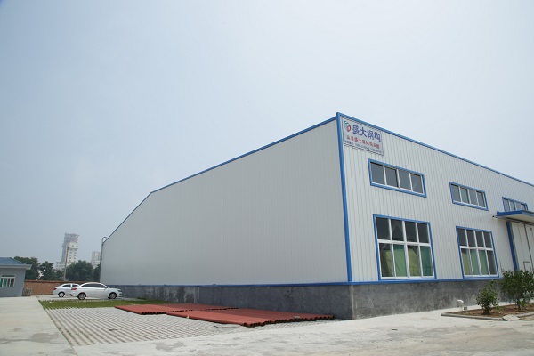 在鋼結構廠房使用、維護與保養中，需要做到這幾點