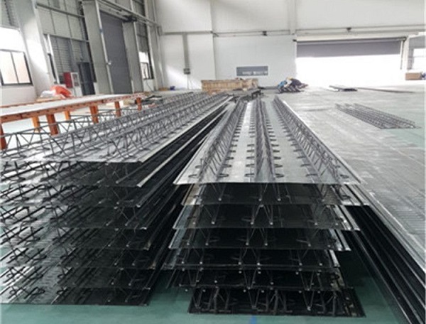 山西鋼結(jié)構(gòu)廠家TD1—90鋼筋桁架樓承板規(guī)格與報價_山西怡達彩鋼