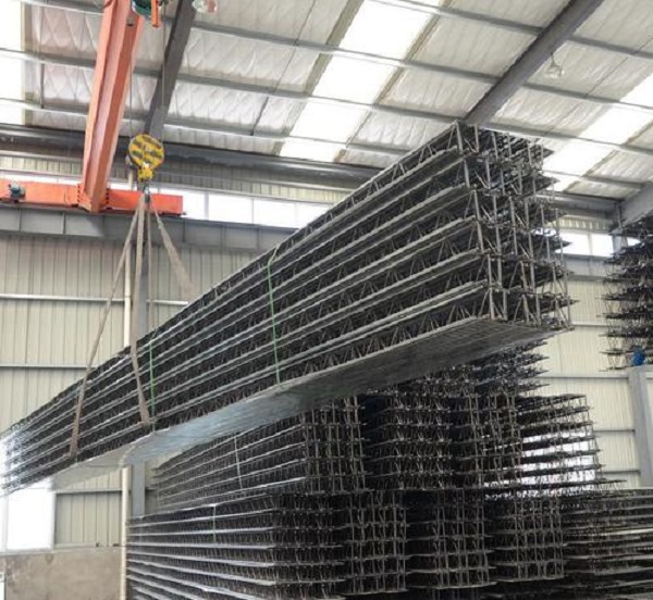 鋼筋桁架樓承板吊裝作業